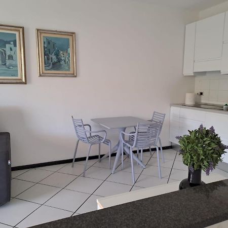 Appartamenti Residence Il Porto 13 E 16 Porto Azzurro Extérieur photo