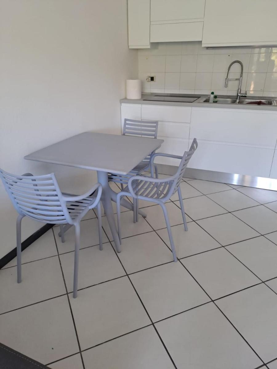 Appartamenti Residence Il Porto 13 E 16 Porto Azzurro Extérieur photo